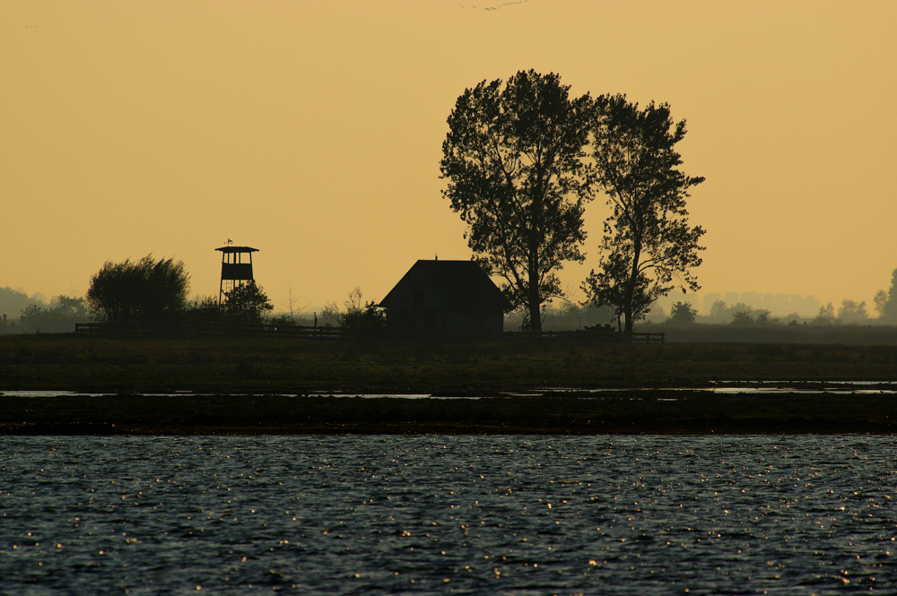 Vogelbeobachtungsstation auf der Insel OIE