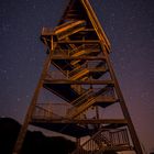 Vogelturm bei Nacht