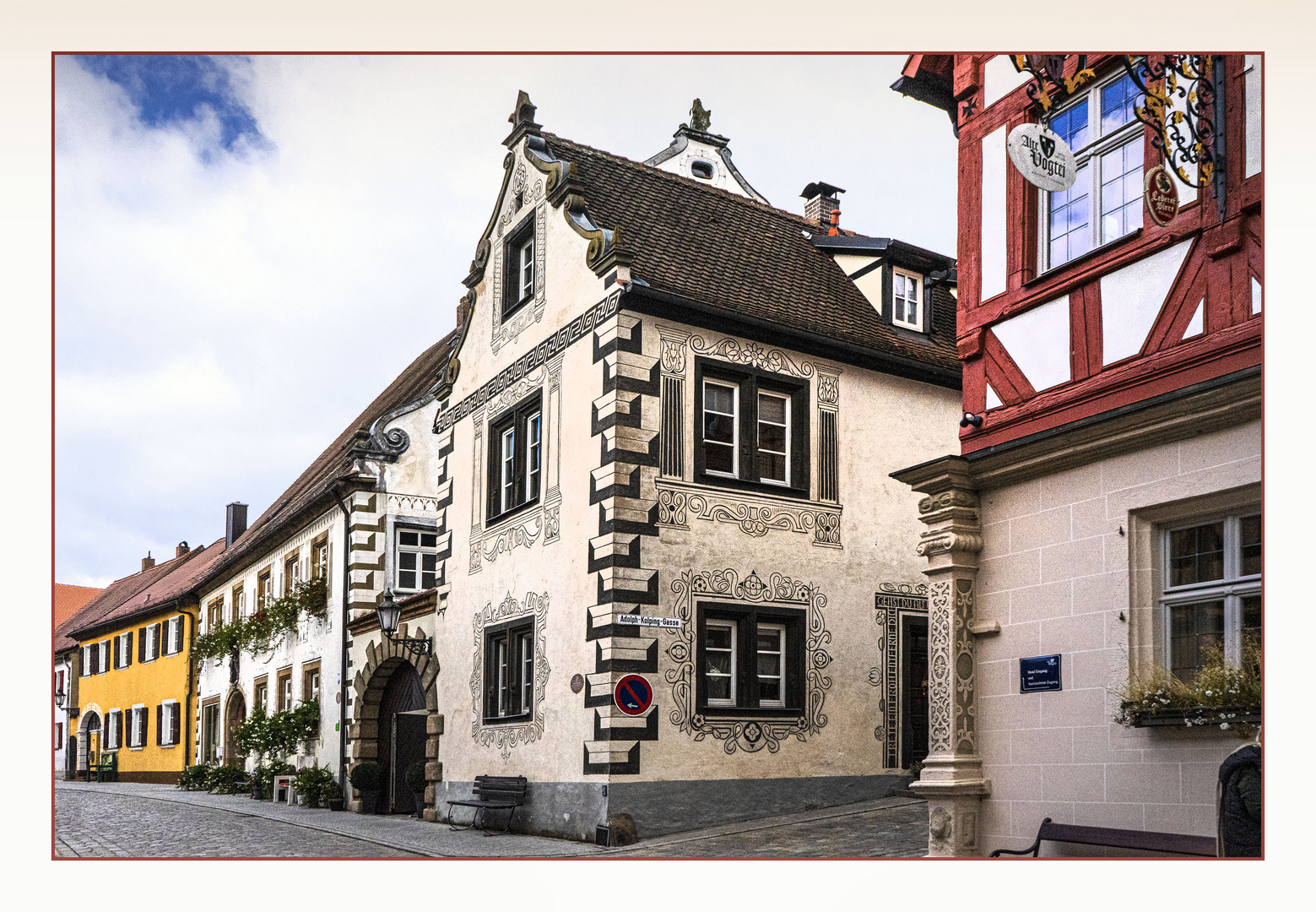 Vogtei, Benefiziatenhaus und Fürstenherberge (von re. nach li.)