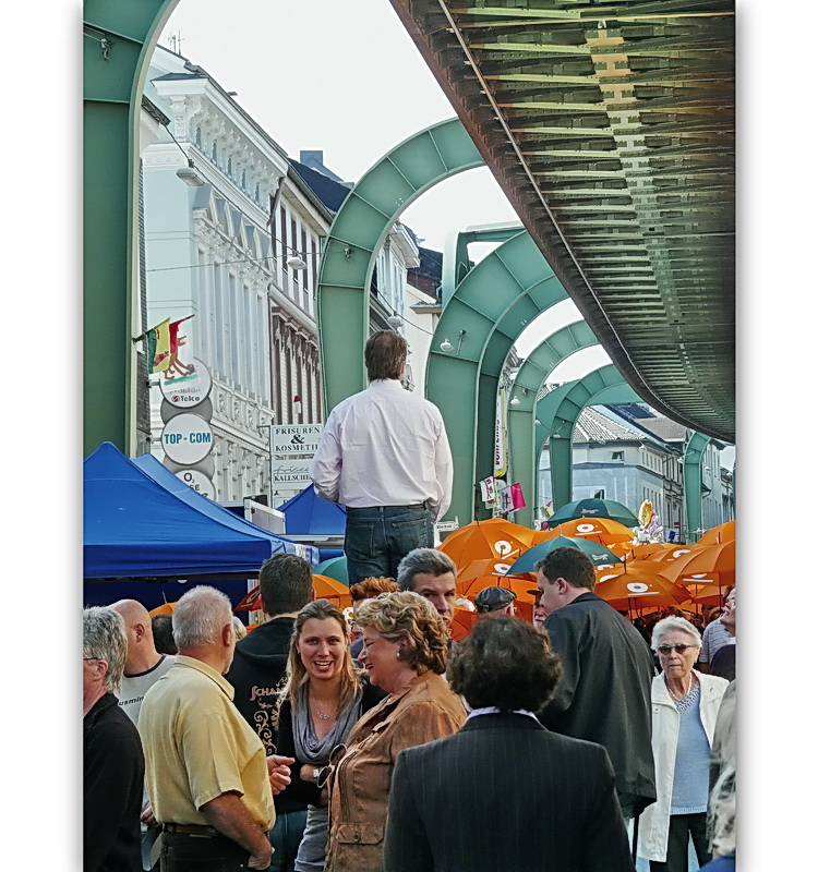 Vohwinkel-Tag, mit der Aktion "(M)eine Stunde für Wuppertal" (Kaiserstr.)