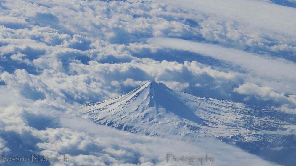 Volcan desde el aire