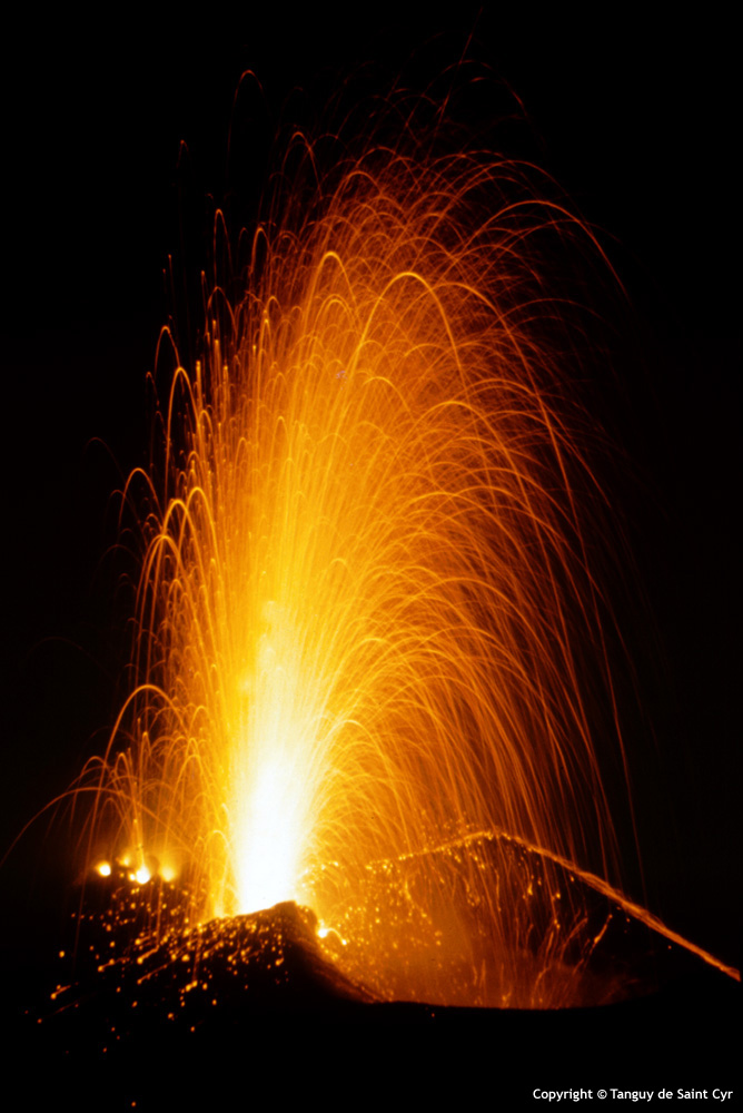 Volcán Stromboli 03