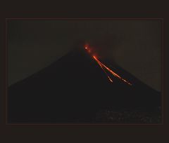 Volcano Arenal, aktiv