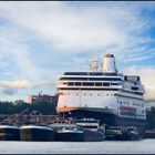 " VOLENDAM " ( zZ Emigranten Unterkunft),  Merwehaven,Rotterdam