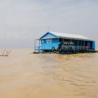 Volksschule auf dem Tonlé Sap