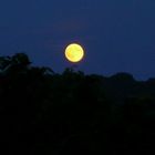 voll-Mond vor der Mondfinsternis