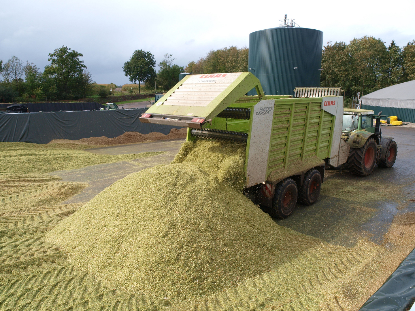 Volle Ladung raus ....., CLAAS Ladewagen 9400 CARGOS