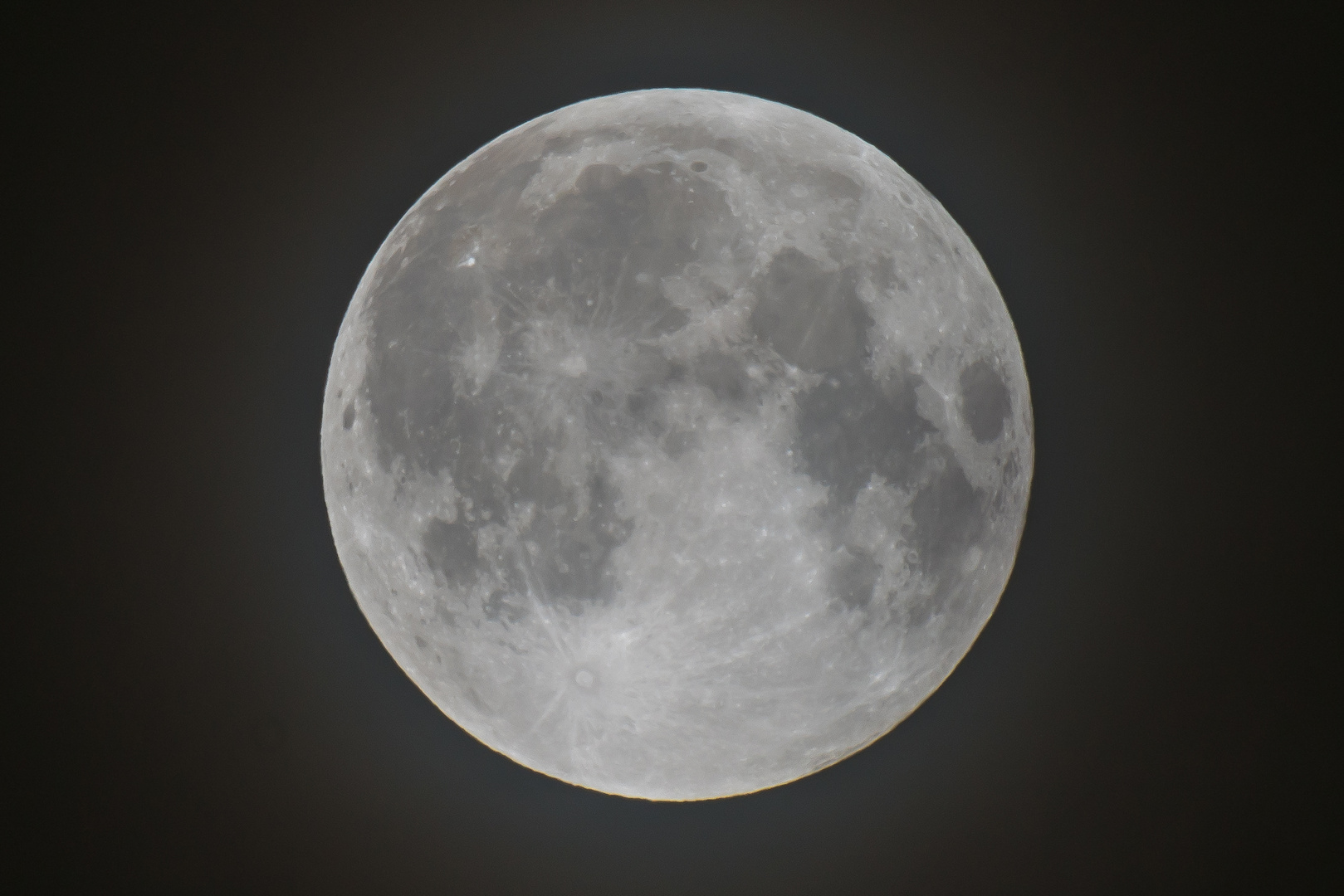 Vollmond Foto & Bild | mondaufnahmen, himmel & universum, landschaft Bilder auf fotocommunity