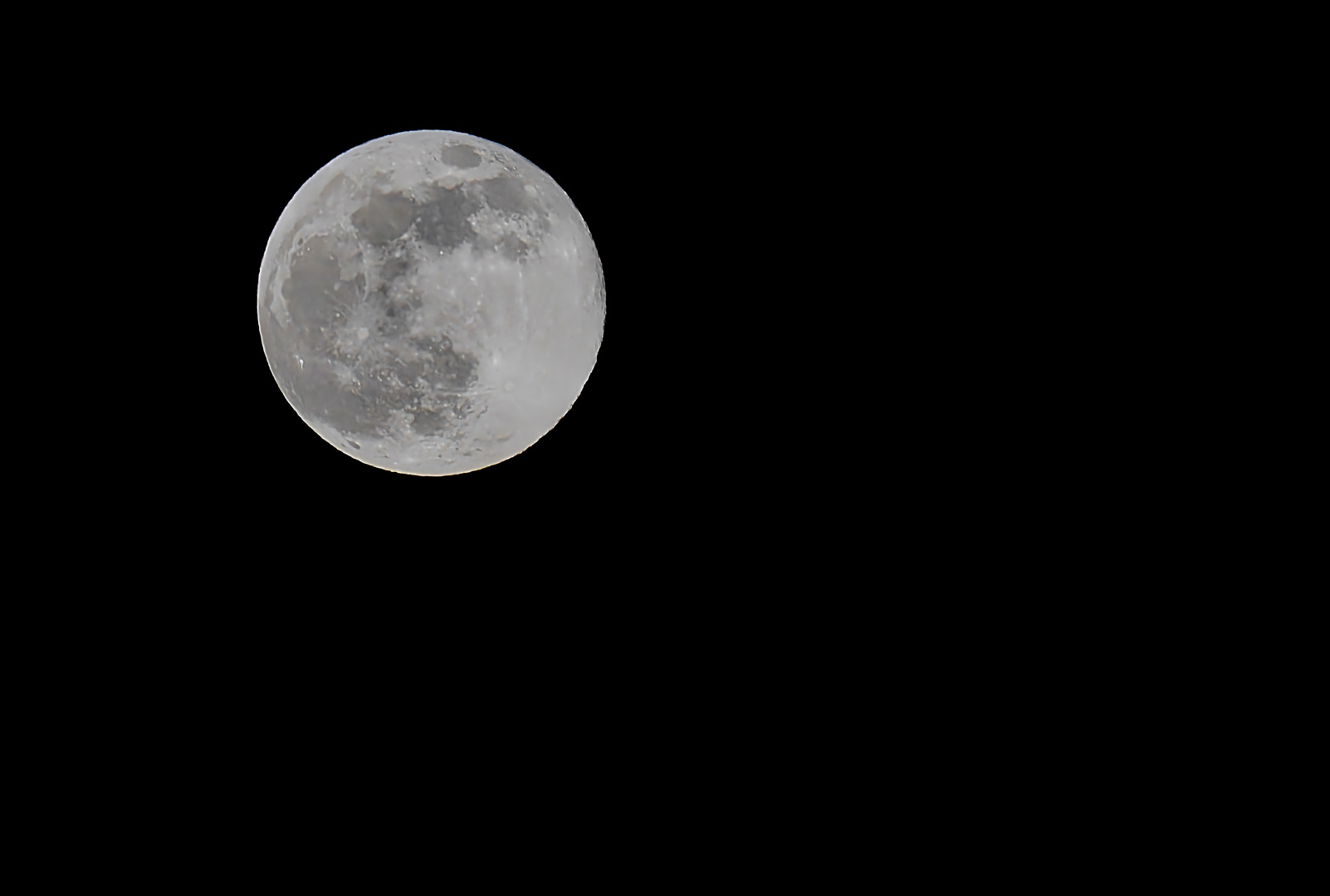 Vollmond am 24.02.2024 - 19:10 Uhr