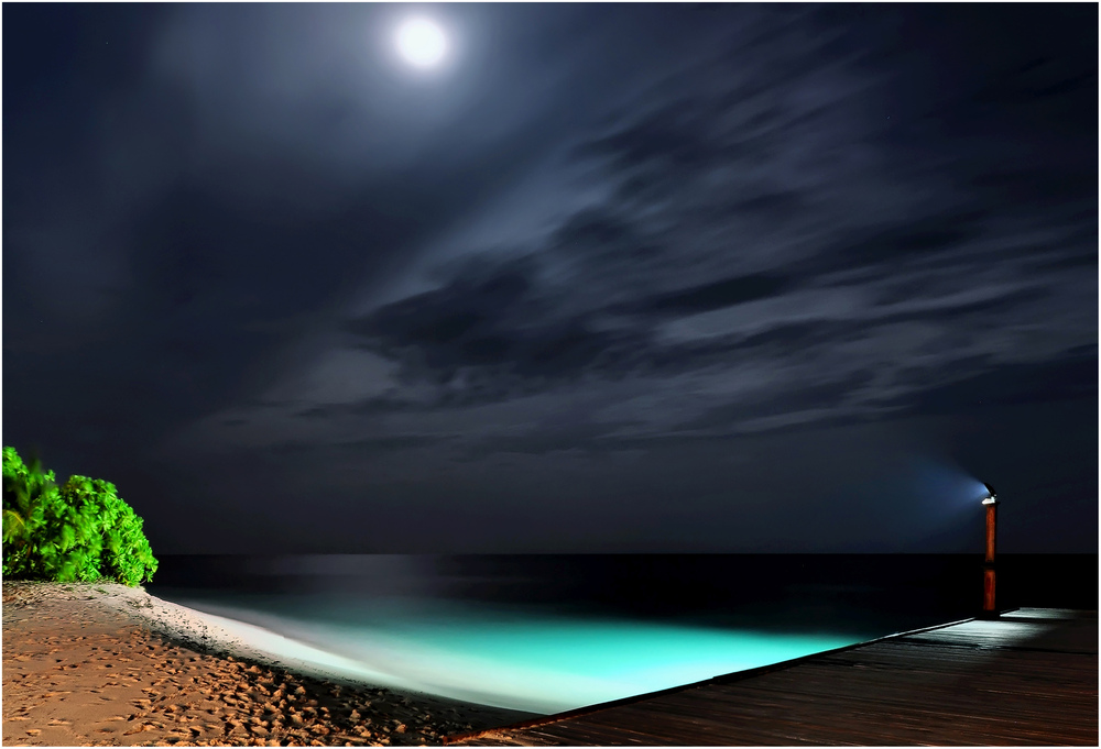 Vollmond am Bootssteg (Malediven, Filedhu Island)