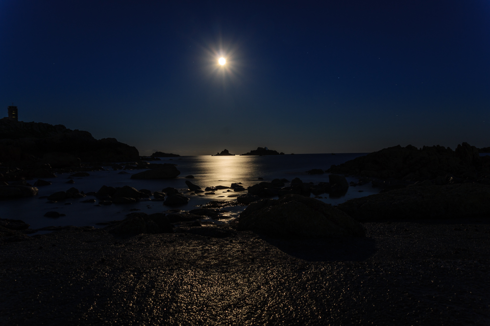 Vollmond am Corbiere Lighthouse