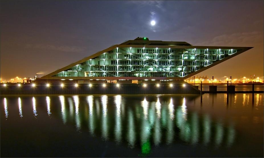 *** Vollmond am Dockland ***