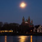 Vollmond am Dom zu Speyer