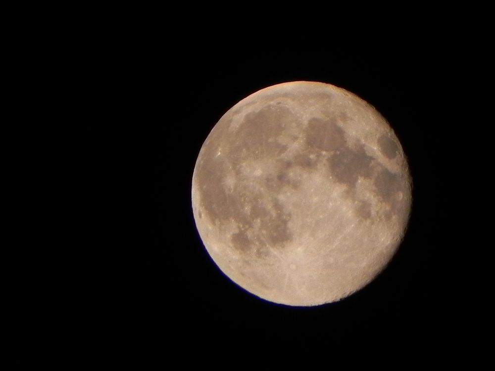 Vollmond am Himmel des 11.08.2014