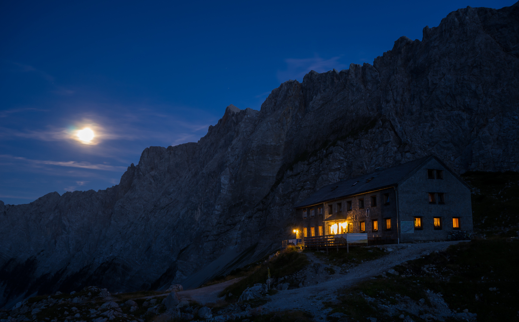 Vollmond am Lamsenjoch