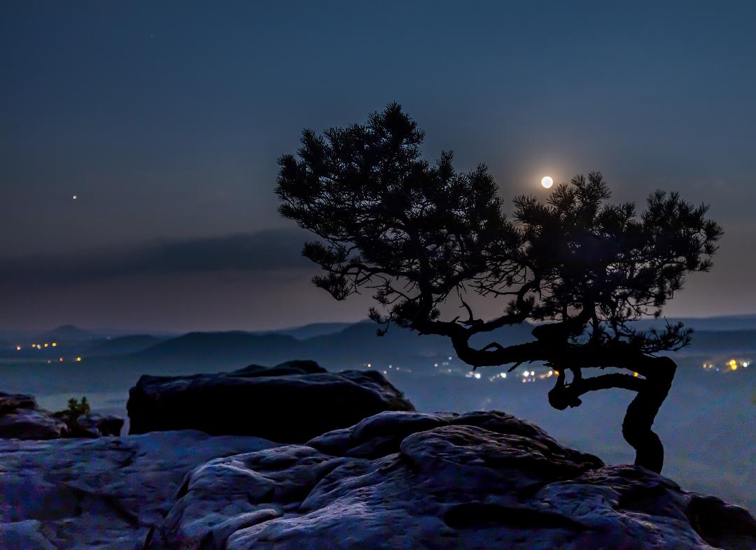 Vollmond am Lilienstein