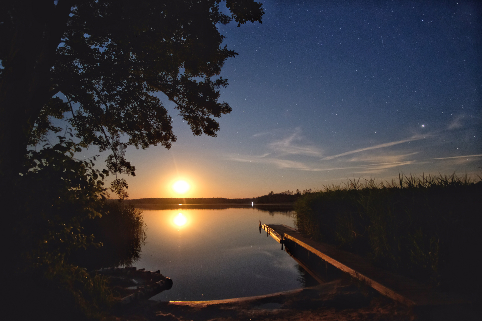 Vollmond am See