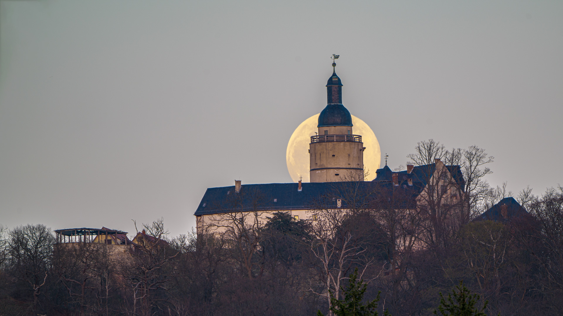 Vollmond an der Burg Falkenstein (1)