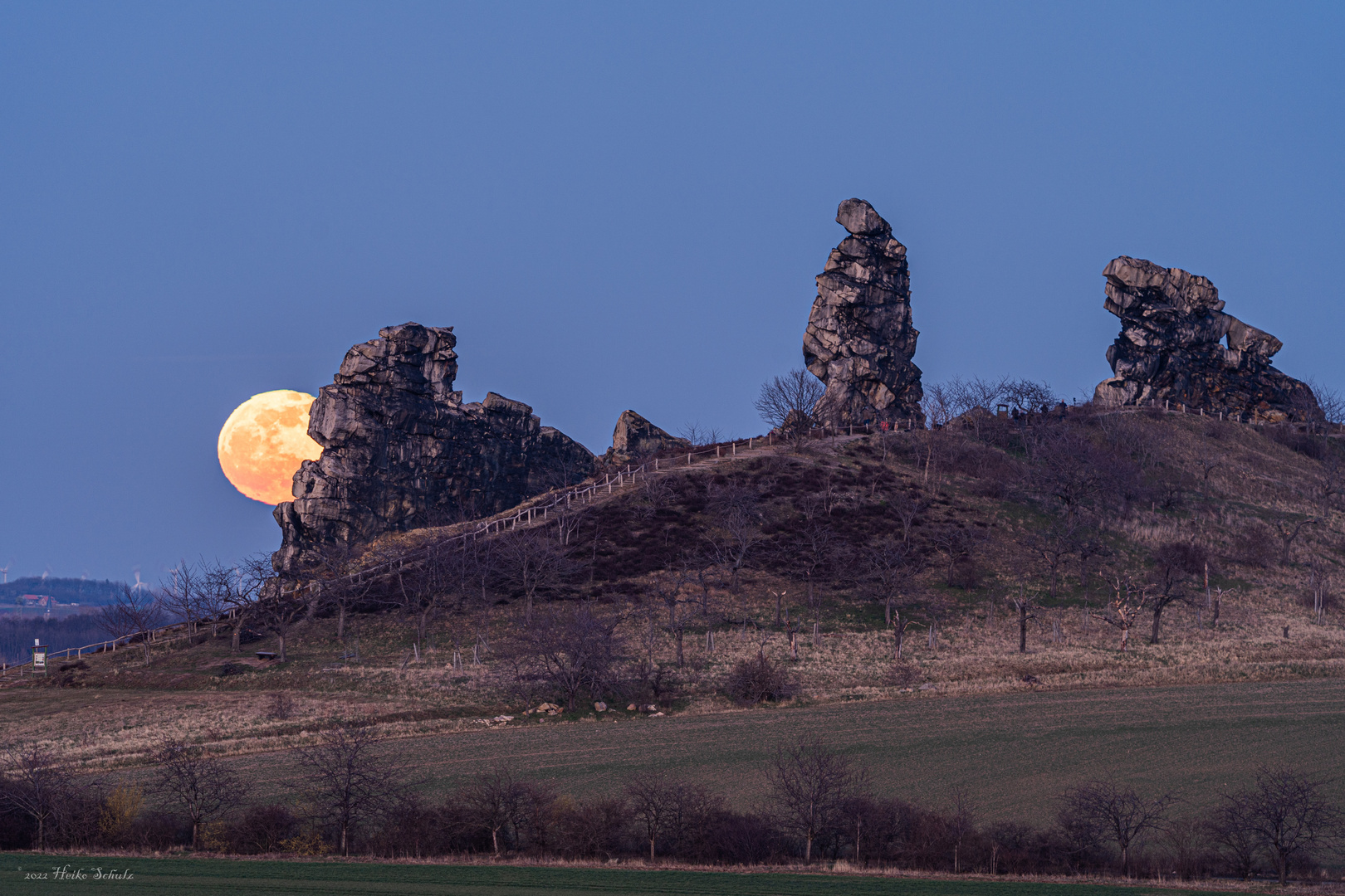 Vollmond an der Teufelsmauer