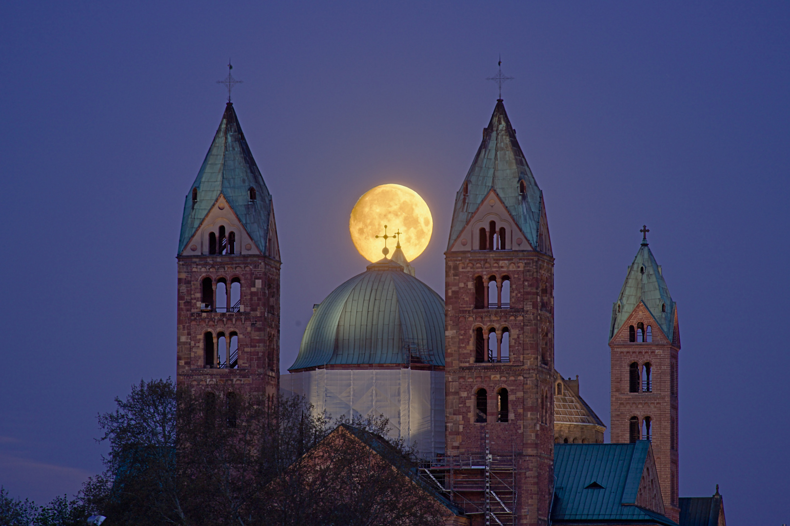 Vollmond auf der Ostkuppel 