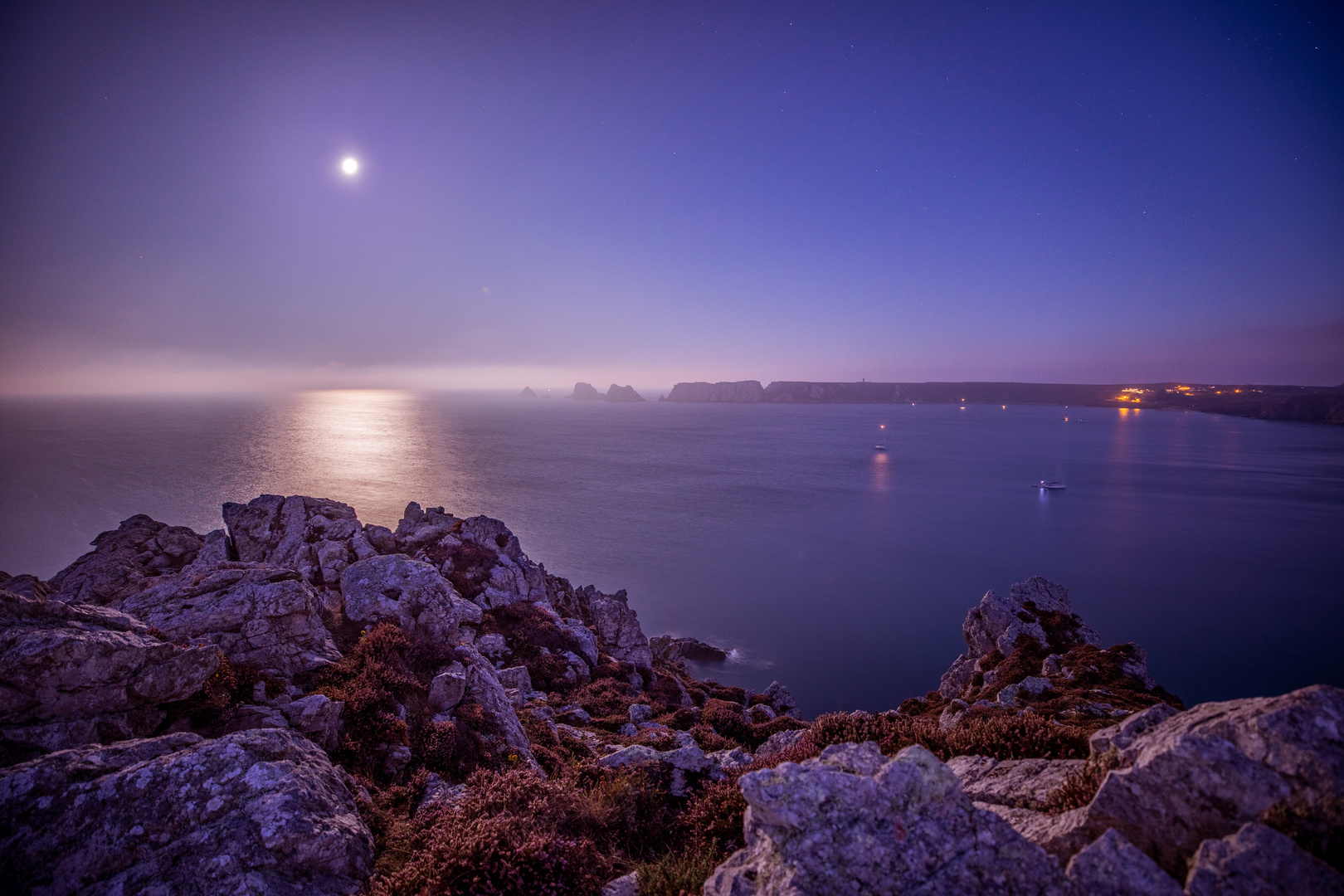 Vollmond bei Pointe de Penhir...