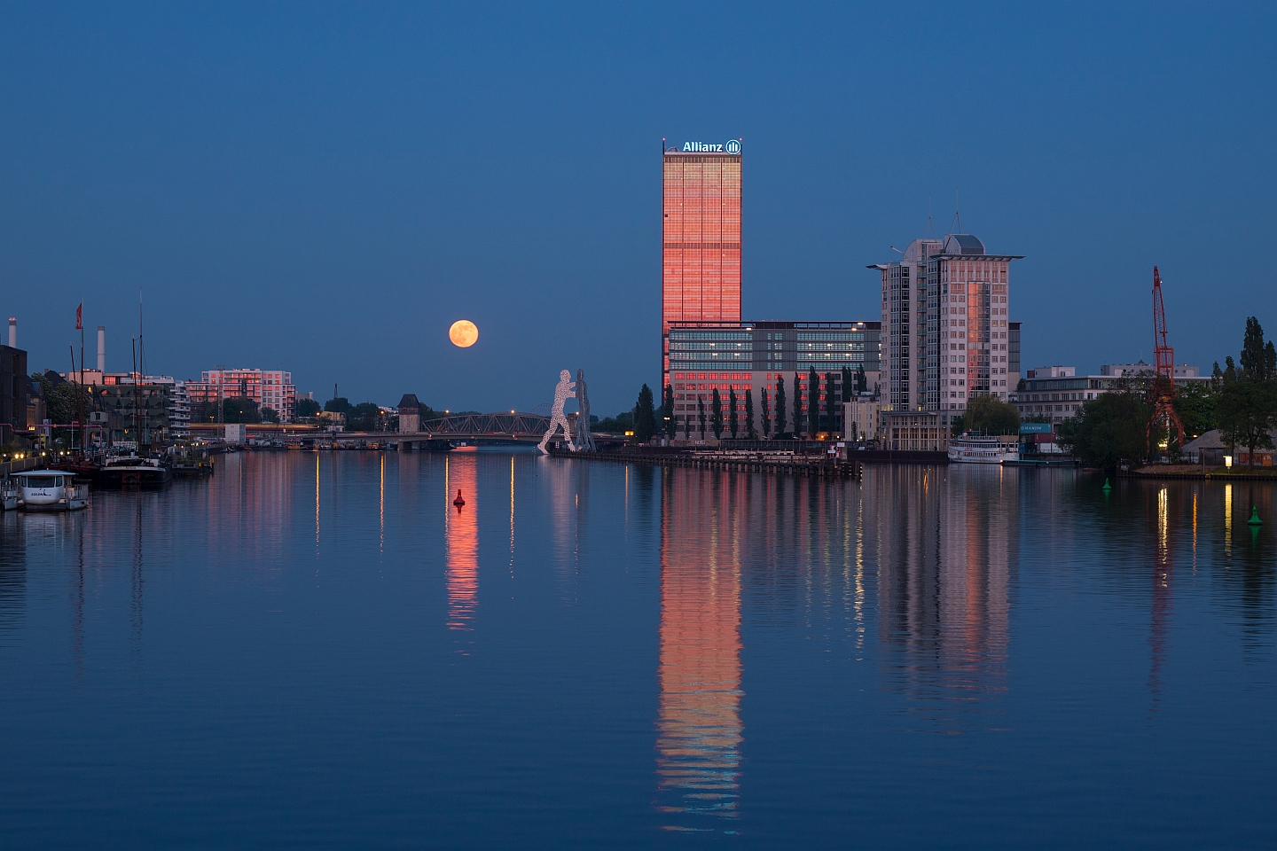 Vollmond Berlin