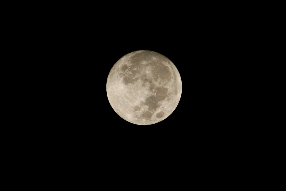 *  Vollmond    -   freihändig !*