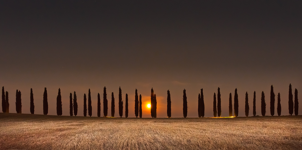 Vollmond im Val d' Orcia