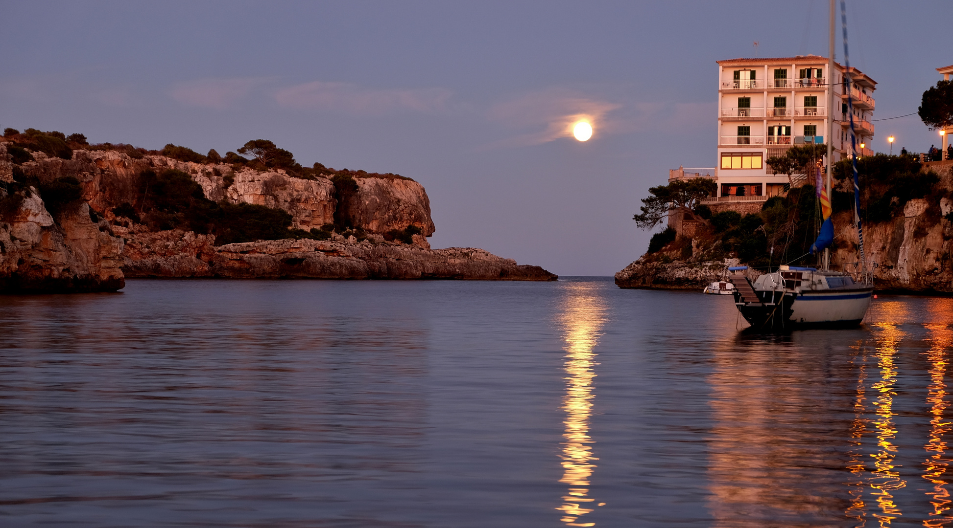 Vollmond in Cala Figuera