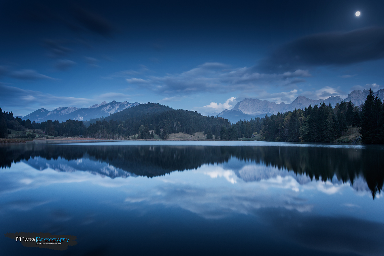 Vollmond in den Alpen