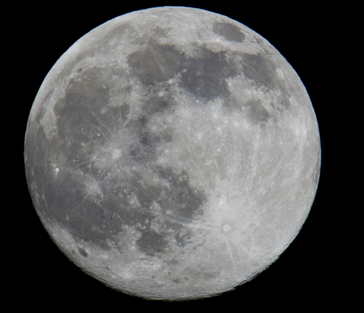 Vollmond in Lapland