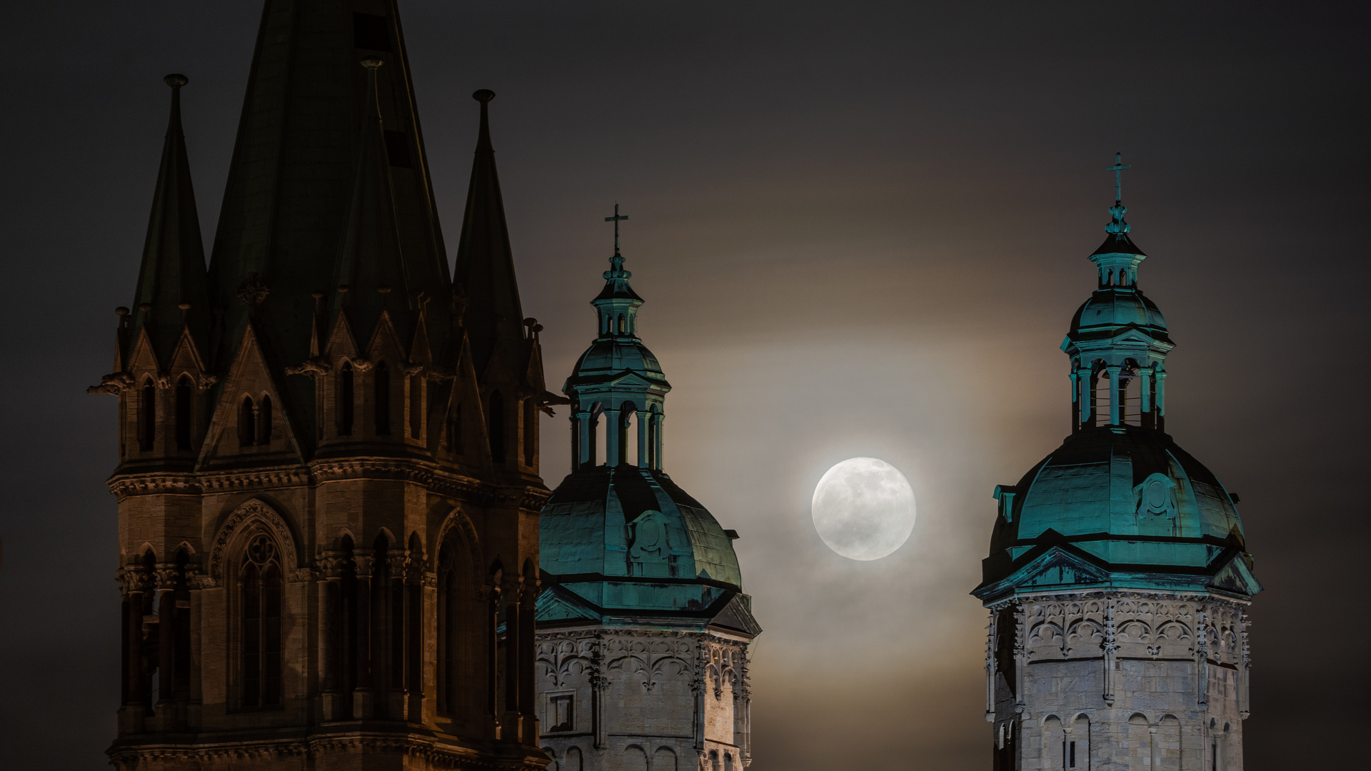 Vollmond in Naumburg