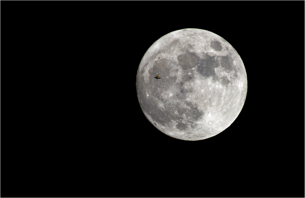 Vollmond mit China Rover