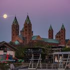 Vollmond mit Dom