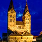 Vollmond uber dem Fritzlaer Dom (1)