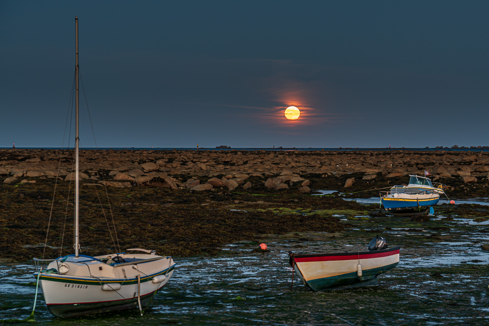 Vollmond über dem Atlantik