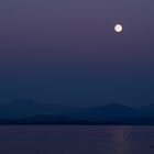 Vollmond über dem Chiemsee