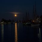 Vollmond über dem Museumshafen