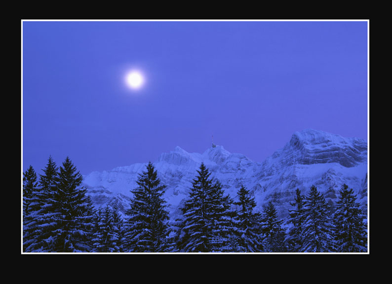 Vollmond über dem Säntis