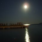 Vollmond über dem schwarzen Meer