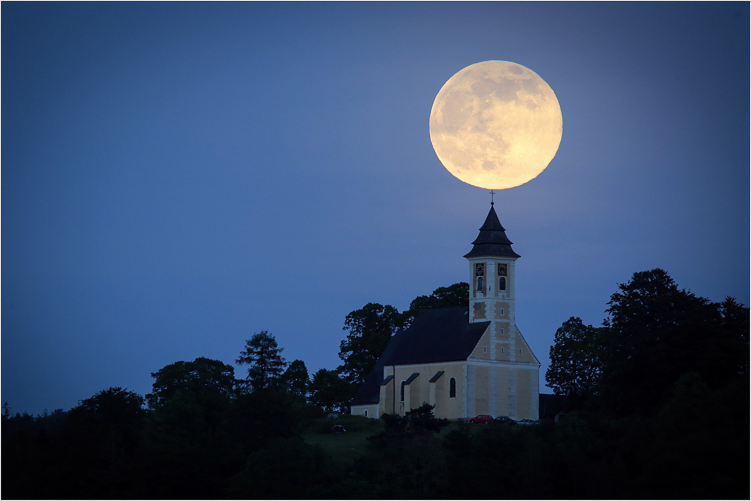 Vollmond über den Georgiberg