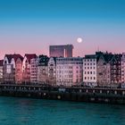 Vollmond über Düsseldorf