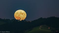 Vollmond über ...