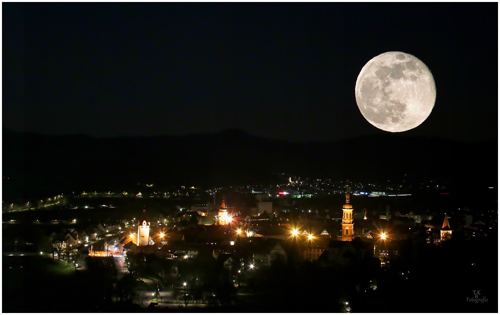 Vollmond über Gengenbach No 1