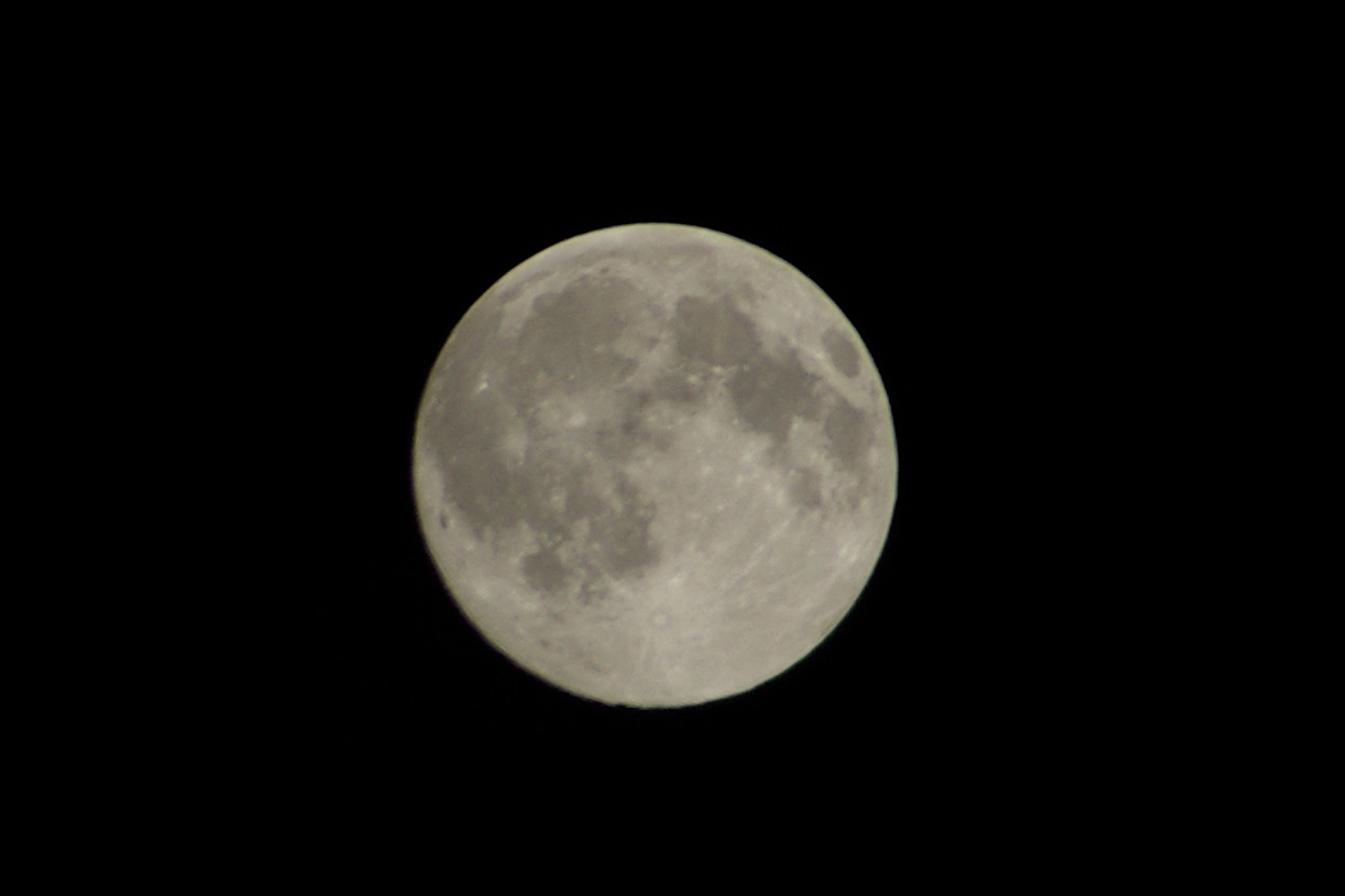 Vollmond über Kiel