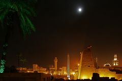 Vollmond über Luxor