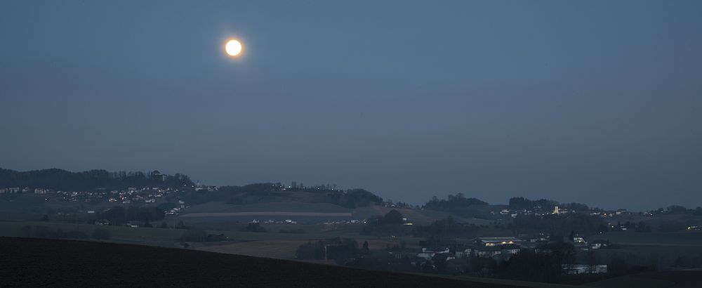 Vollmond über Ottnang/Wolfsegg