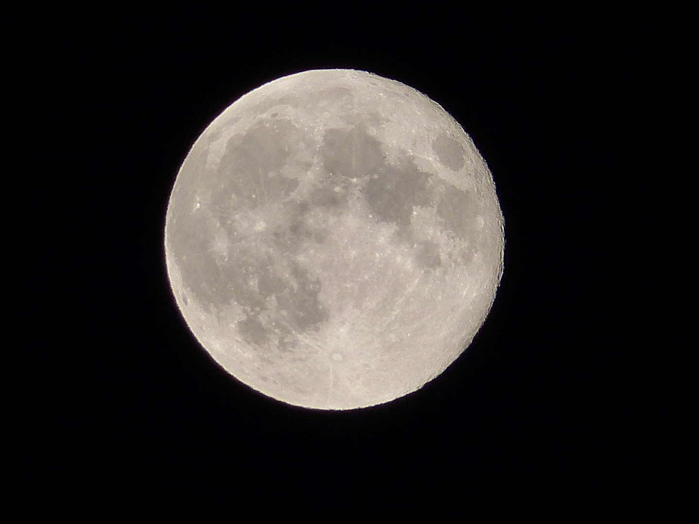 Vollmond über Stuttgart