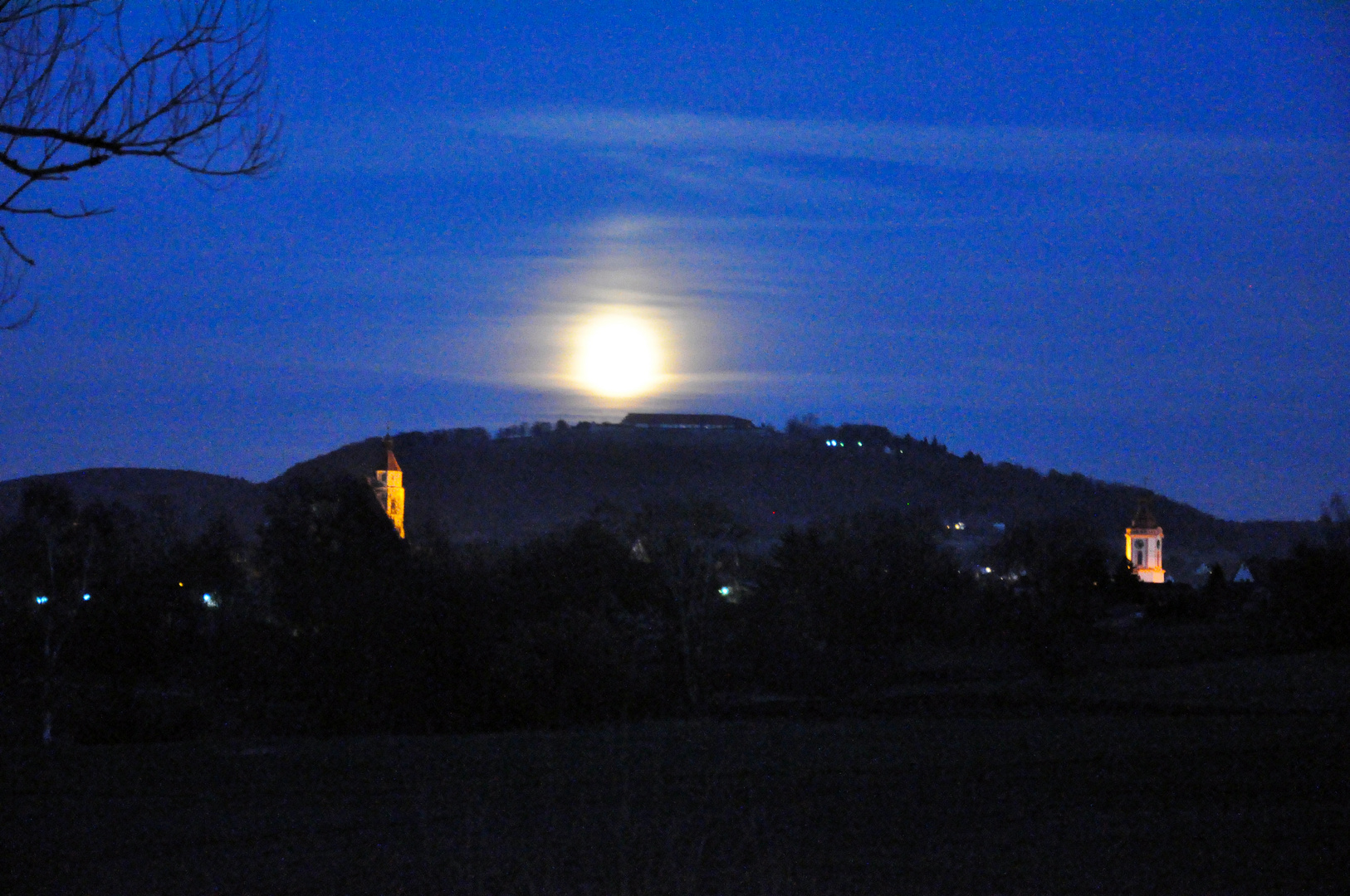 Vollmond über Weißenburg