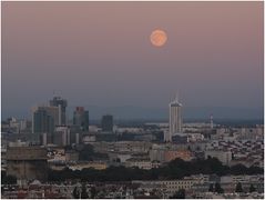 Vollmond über Wien